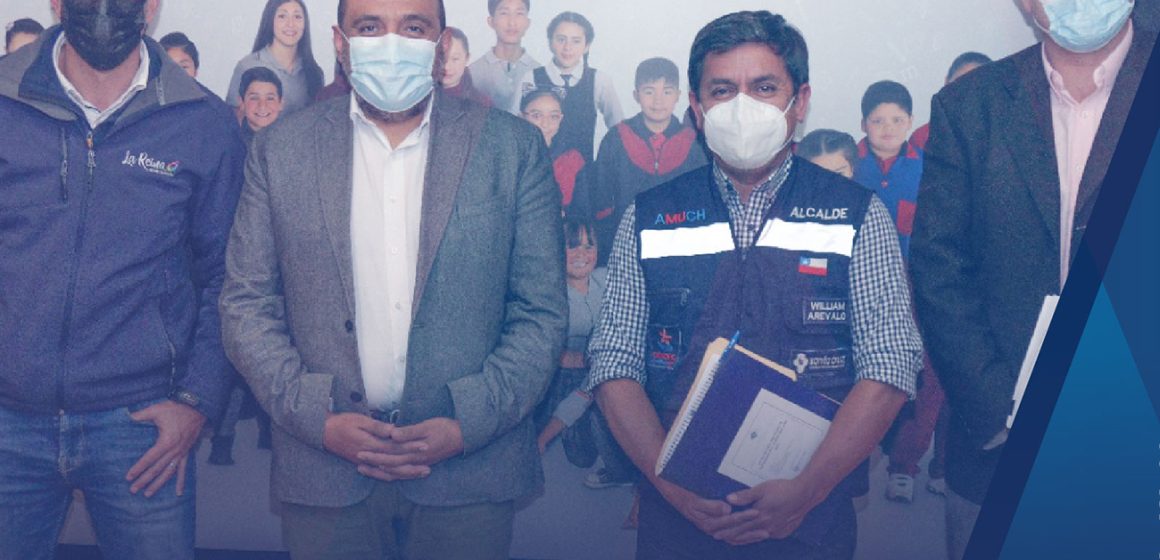 Alcaldes solicitan paralizar, evaluar y corregir proceso de desmunicipalización de la educación a nivel nacional