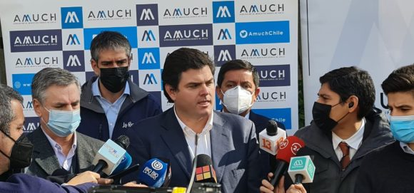 Según Encuesta AMUCH: UN 91,6% APOYA UN ACUERDO NACIONAL PARA LA SEGURIDAD PÚBLICA Y UN 72,3% VALIDA AUMENTO ATRIBUCIONES A LOS MUNICIPIOS