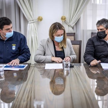 ALCALDES AMUCH SOLICITAN A MINISTRA SICHES TRANSPORTE GRATUITO PARA EL DÍA DEL PLEBISCITO