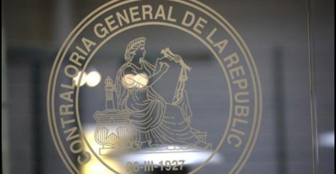 Screenshot_20221007-123712_WhatsApp ALCALDES AMUCH SOLICITAN SUSPENDER APLICACIÓN DE DICTAMEN DE CONTRALORÍA QUE OBLIGA A TRASPASAR HONORARIOS A CONTRATA POR INCAPACIDAD PRESPUESTARIA