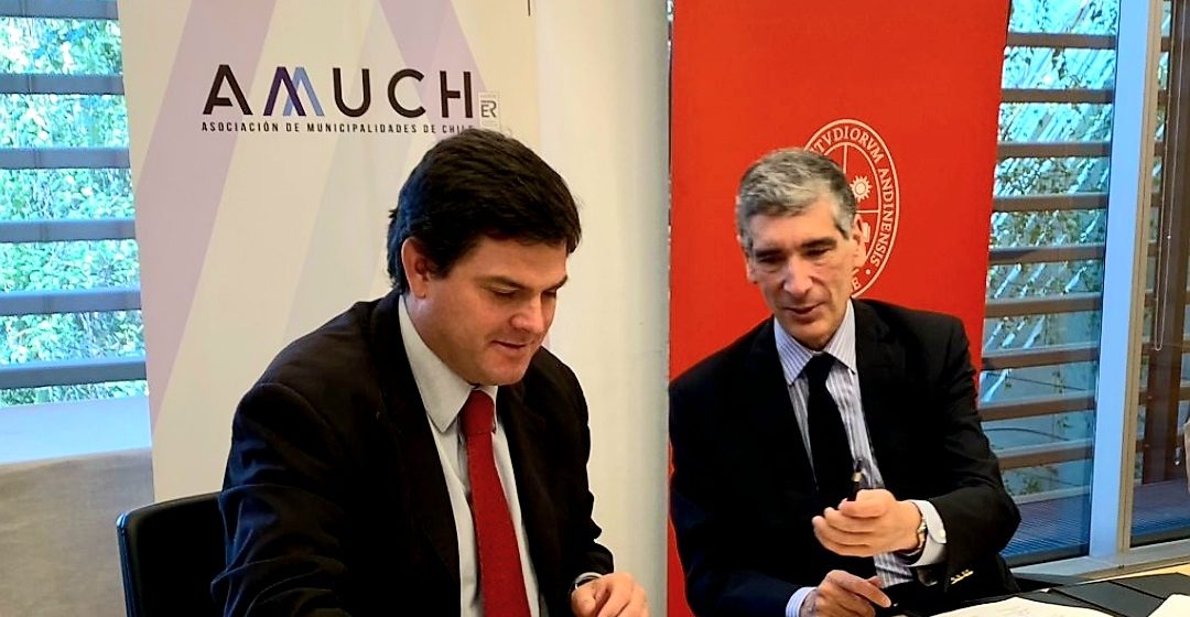 AMUCH Y UNIVERSIDAD DE LOS ANDES FIRMAN CONVENIO DE COLABORACIÓN