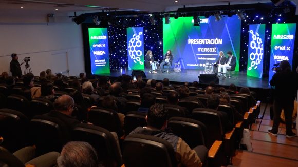 AMUCH realizó 4to Encuentro Internacional de Transformación Digital y Ciudades Inteligentes