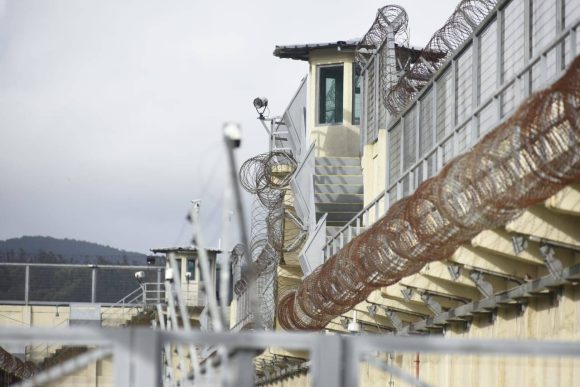 centro-penitenciario-concepcion.jpeg__1440x2000_q70_subsampling-2 Gendarmes acusan ineficacia de inhibidores y Gobierno replica que bloqueos son selectivos