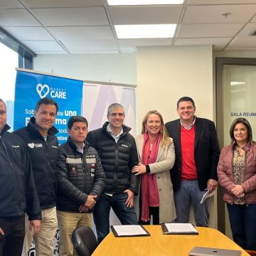 Convenio entre AMUCH y MARKET-CARE para Beneficios de Salud