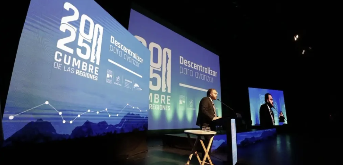 Cumbre de las Regiones instala autonomía territorial en el centro del debate nacional