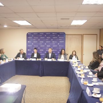 Encuentro Docente del Centro de Gestión y Liderazgo AMUCH