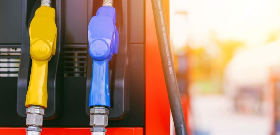 Descuentos y convenios para pagar menos combustible en Chile (Copec, Aramco y Shell)