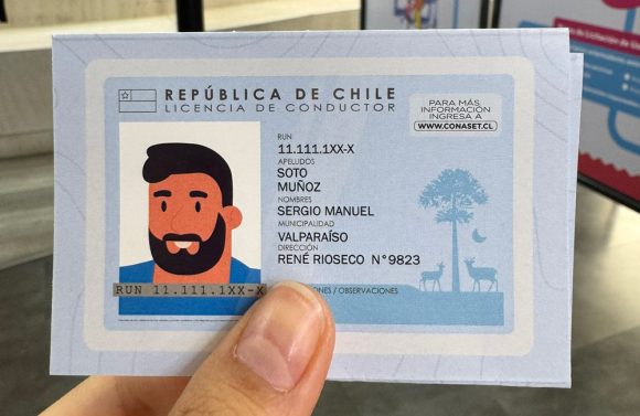 Municipios alertan falta de capacidad para transición de licencias de conducir físicas a digitales