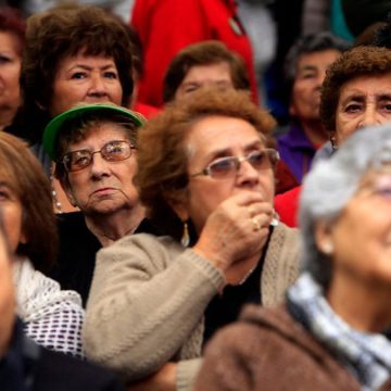 Mes del adulto mayor: Tenemos que cambiar el paradigma