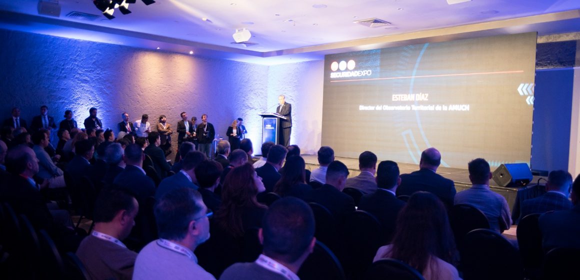 Expo Seguridad 2025: Municipios llaman a fortalecer interoperabilidad, financiamiento basal y lucha contra el comercio ilícito