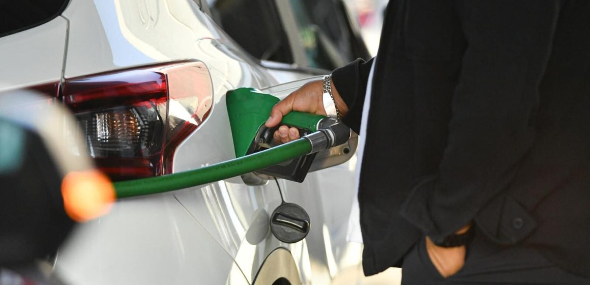 BMRM3AUGQBDZZBANXGMMHV2GH4 AMUCH lanza descuentos en combustibles con ARAMCO para enfrentar alza que golpea a las familias