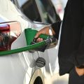 AMUCH lanza descuentos en combustibles con ARAMCO para enfrentar alza que golpea a las familias