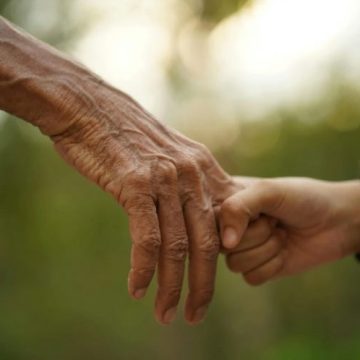 Municipios ante el envejecimiento: impulsan agenda de gobernanza local para personas mayores