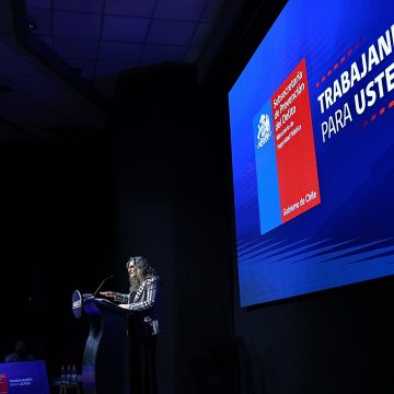 Apoyo a la gestión local y la Ley de Seguridad Municipal marcaron el Encuentro de Autoridades Locales AMUCH 2026